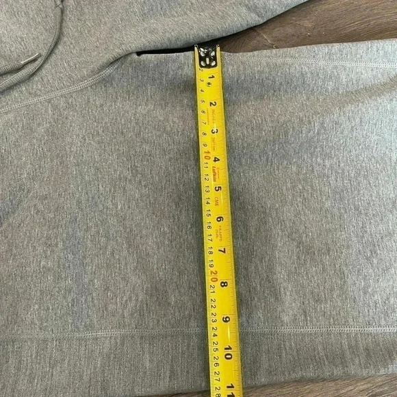 Lululemon Groove Crop Workout Gray  with Drawstring, No pockets, Men - Picture 3 of 4